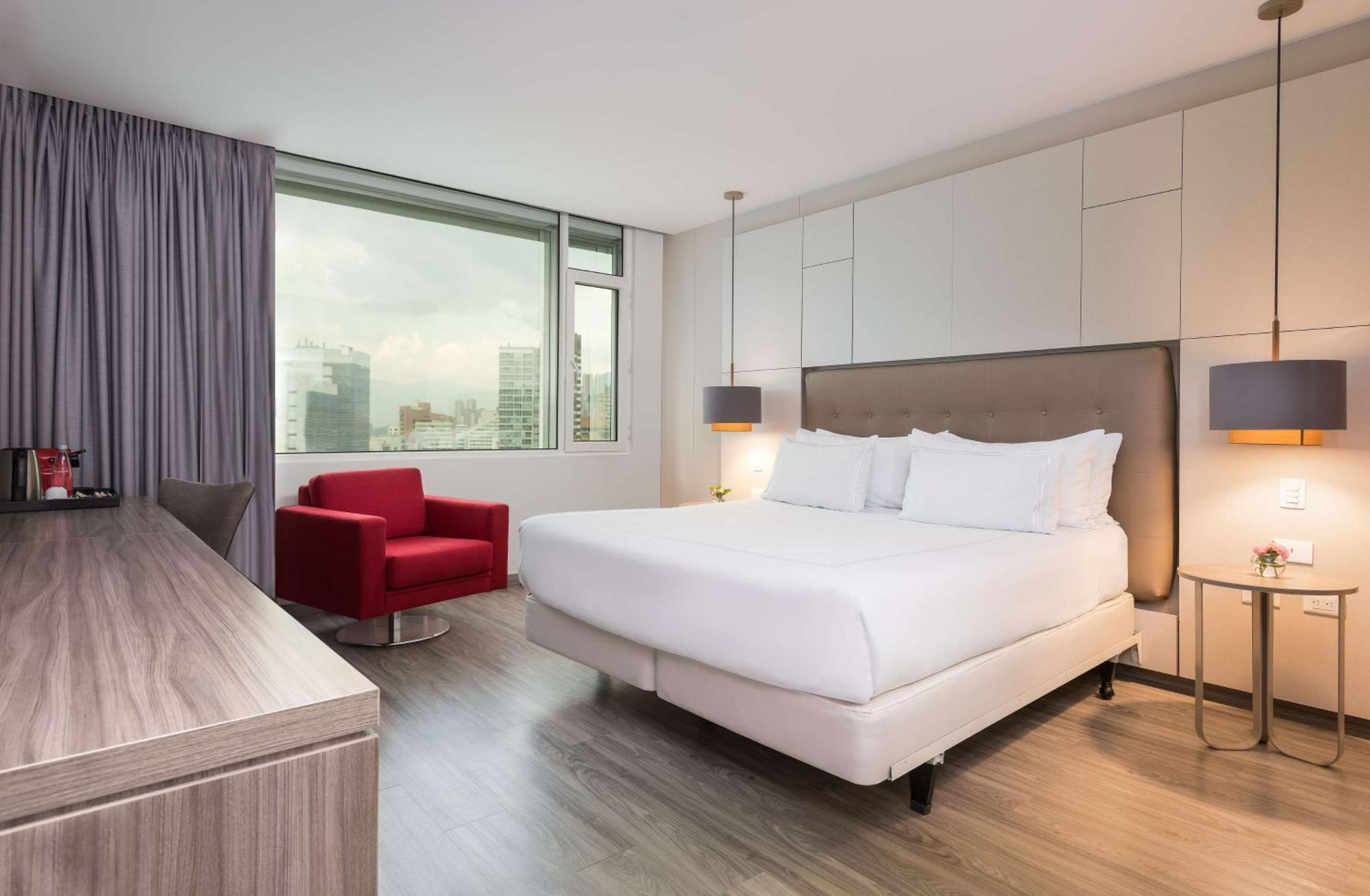 Nh Collection Medellin Royal Hotel Ngoại thất bức ảnh
