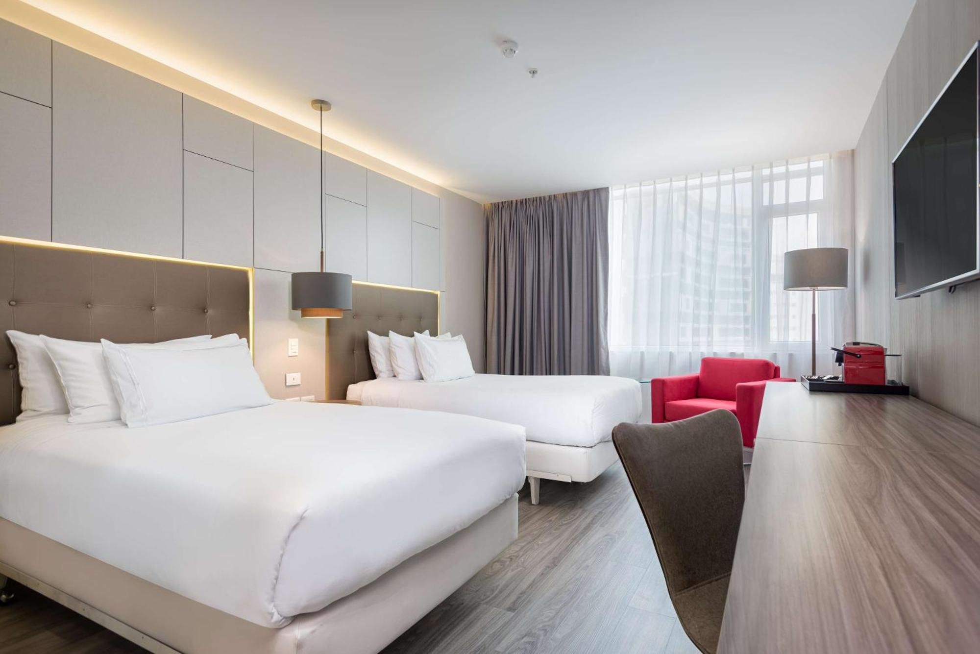 Nh Collection Medellin Royal Hotel Ngoại thất bức ảnh
